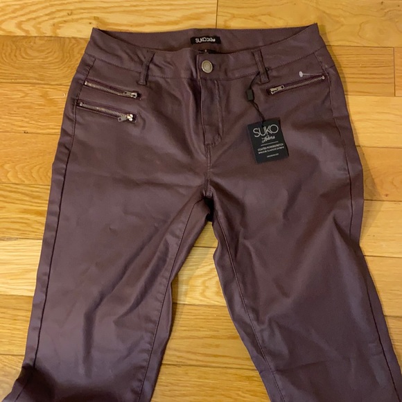 Coated Burgundy Suko jeans. Leatherette material. Size 6. - Picture 6 of 6